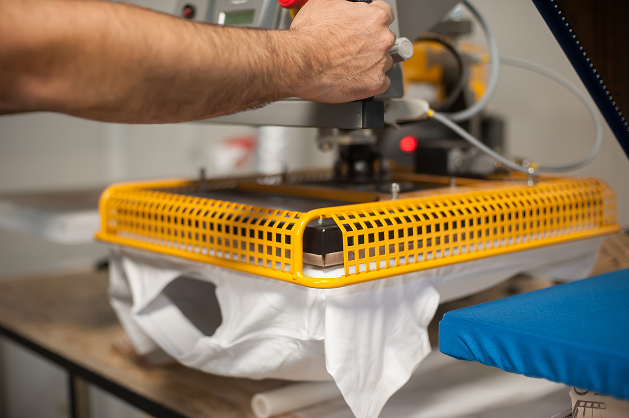 How Does A Heat Press Machine Work? Explained Step-by-Step