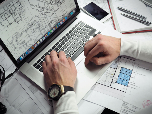Pre-Investment: What to Consider Before You Switch to Entrepreneurship